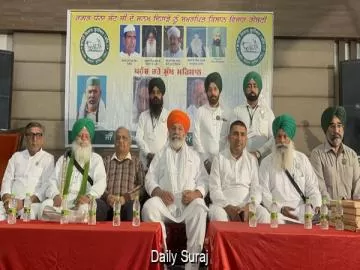 ਮੋਗਾ ‘ਚ ਕਿਸਾਨਾਂ ਦਾ ਵੱਡਾ ਇਕੱਠ, ਫੀਮ-ਪੋਸਤ ਦੀ ਕਾਨੂੰਨੀ ਖੇਤੀ ਤੇ ਮੁਆਵਜ਼ੇ ਲਈ ਤਿੱਖੀ ਆਵਾਜ਼