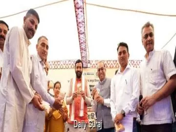 CM Nayab Singh Saini Hears Farmers’ Concerns, Promotes Spice Cultivation in Morni