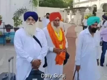 ਇਤਿਹਾਸਕ ਗੁਰਦੁਆਰਿਆਂ ਦੇ ਦਰਸ਼ਨਾਂ ਲਈ 541 ਸ਼ਰਧਾਲੂ ਪਾਕਿਸਤਾਨ ਗਏ