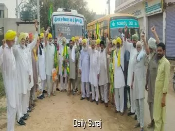 Thousands of Farmers, Workers and Youth Leave for Chandigarh Rally