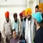 ਮਨਰੇਗਾ ਕਰਮਚਾਰੀਆਂ ਦੀਆਂ ਜਾਇਜ਼ ਮੰਗਾਂ ਹਮਦਰਦੀ ਨਾਲ ਹੱਲ ਕਰਾਂਗੇ : ਤਰੁਨਪ੍ਰੀਤ ਸਿੰਘ ਸੌਂਦ