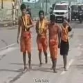 फीस न भर पाने पर स्कूल से निकाले गए चार भाई-बहन, हरिद्वार से कांवड़ लेकर निकले