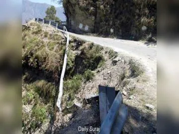 उत्तराखंड में दर्दनाक हादसा: तुंगनाथ मार्ग पर 400 मीटर गहरी खाई में गिरने से पंजाब की महिला श्रद्धालु की मौत