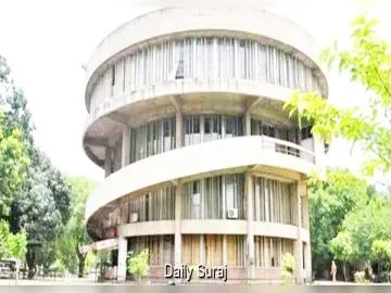 पीयू सेनेट चुनाव नतीजे: रजिस्टर्ड ग्रेजुएट निर्वाचन क्षेत्र से अशोक गोयल और शंकर चौधरी समेत 15 विजेता घोषित