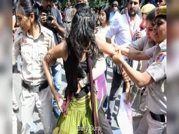 Jantar Mantar Protest Live: Student Groups, AAP Workers Detained Amid Security Clampdown
