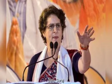 Priyanka Gandhi Backs LSR Students’ Protest, Says Women Cannot Be Expected to Live in Fear