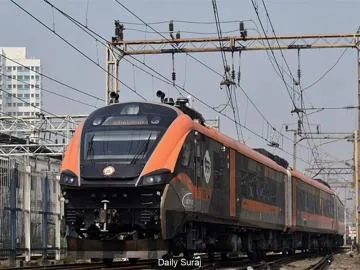 त्योहारों पर रेलवे की बड़ी सौगात: उत्तर रेलवे चलाएगा 6,200 से अधिक स्पेशल ट्रेन फेरे, यात्रियों को मिलेगी राहत