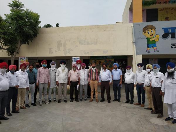ਡੈਮੋਕ੍ਰੈਟਿਕ ਟੀਚਰਜ਼ ਫਰੰਟ ਵੱਲੋਂ ਜ਼ਿਲ•ਾ ਸਿੱਖਿਆ ਅਧਿਕਾਰੀ ਖ਼ਿਲਾਫ਼ ਚੱਲ ਰਹੇ ਸੰਘਰਸ਼ ਵਿੱਚ ਭਰਾਤਰੀ ਹਮਾਇਤ ਦਾ ਐਲਾਨ