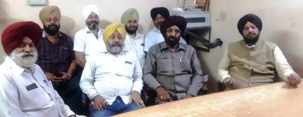 ਬਾਬਾ ਵਿਸ਼ਵਕਰਮਾ ਇੰਟਰਨੈਸ਼ਨਲ ਫਾਉਂਡੇਸ਼ਨ ਦੀ ਮੀਟਿੰਗ ਹੋਈ
