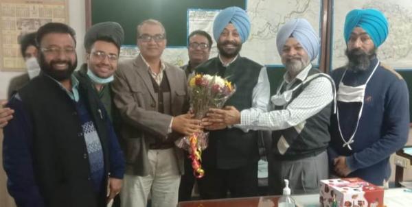 ਇੰਜੀਨੀਅਰ ਮਨਜੀਤ ਸਿੰਘ ਨੇ ਬਤੌਰ ਨਿਗਰਾਨ ਇੰਜੀਨੀਅਰ ਦਾ ਅਹੁਦਾ ਸੰਭਾਲਿਆ