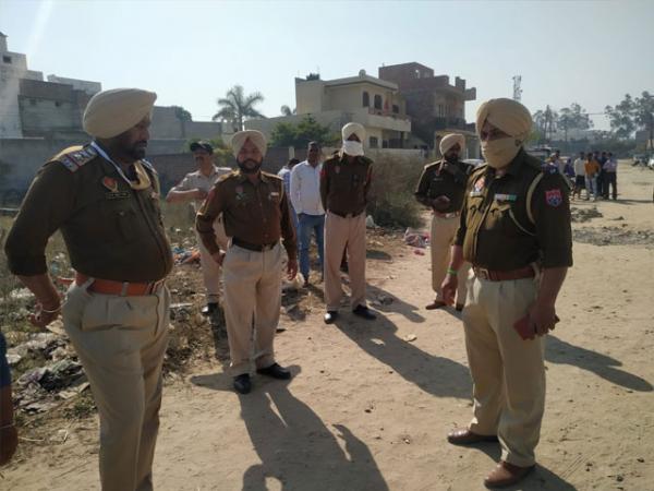 ਕਪੂਰਥਲਾ : ਨਿੱਜੀ ਹਸਪਤਾਲ ਨੇੜੇ ਮਿਲੀ ਨੌਜਵਾਨ ਦੀ ਲਾਸ਼