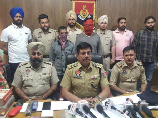 ਅਜਨਾਲਾ ਪੁਲਸ ਵੱਲੋਂ ਫਿਰੌਤੀ ਮਾਮਲੇ ਦੀ ਗੁੱਥੀ ਸੁਲਝਾਉਂਦਿਆਂ ਦੋ ਵਿਅਕਤੀਆਂ ਨੂੰ ਕੀਤਾ ਕਾਬੂ