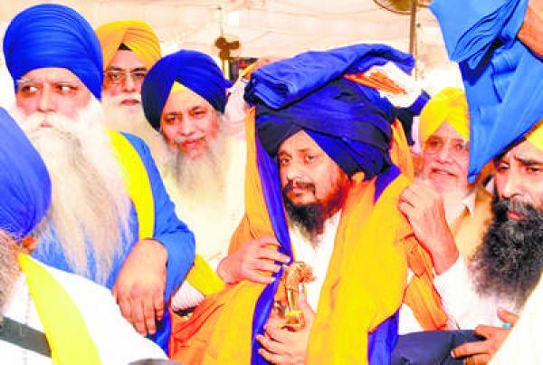 ਅਕਾਲ ਤਖ਼ਤ ਦੇ ਨਵੇਂ ਕਾਰਜਕਾਰੀ ਜਥੇਦਾਰ ਗਿਆਨੀ ਹਰਪ੍ਰੀਤ ਸਿੰਘ ਨੇ ਸੇਵਾ ਸੰਭਾਲੀ
