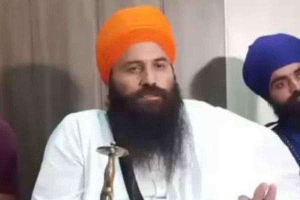 ਡੇਰਾ ਸਿਰਸਾ ਵੋਟਾਂ ਮੰਗਣ ਜਾ ਰਹੇ ਵੱਖ-ਵੱਖ ਪਾਰਟੀਆਂ ਦੇ ਲੀਡਰ ਇਨਸਾਨੀਅਤ ਤੋਂ ਹਾਰੇ: ਦਾਦੂਵਾਲ