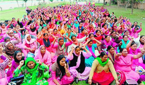 ਆਸ਼ਾ ਵਰਕਰਾਂ ਤੇ ਫੈਸਿਲੀਟੇਟਰਾਂ ਦੀ ਸੂਬਾ ਪੱਧਰੀ ਰੈਲੀ