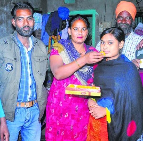 ਗੁਲਾਬਗੜ੍ਹ ਦੀ ਧੀ ਦੇ ਘਰ ਮਹਿਕਿਆ ਦੀਵਾਲੀ ਬੰਪਰ