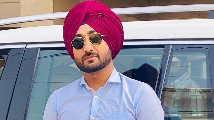 ਪੰਜਾਬੀ ਸਿੰਗਰ ਰਣਜੀਤ ਬਾਵਾ ਦਾ ਹਿਮਾਚਲ ਸ਼ੋਅ ਕੈਂਸਲ ਫੈਨਜ਼ ਨੂੰ ਵੱਡਾ ਝਟਕਾ