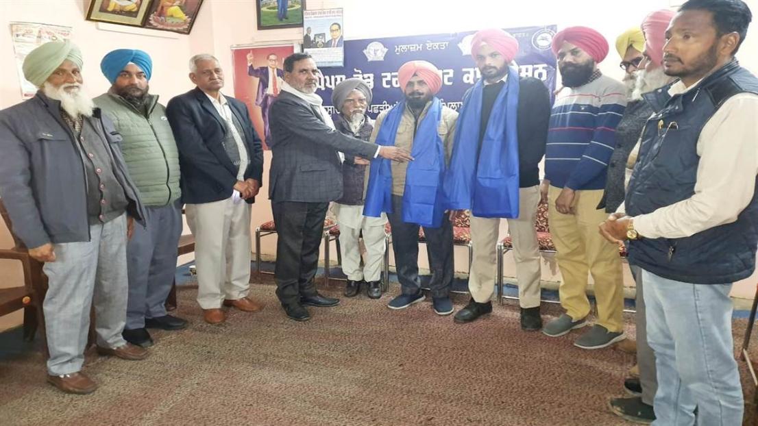 ਮਨਜੋਤ ਸਿੰਘ ਤੇ ਮੇਜਰ ਸਿੰਘ ਸਾਥੀਆਂ ਸਮੇਤ ਐੱਸਸੀ/ਬੀਸੀ ਯੂਨੀਅਨ ’ਚ ਸ਼ਾਮਲ