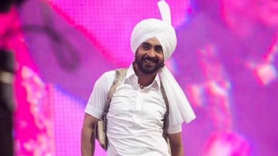 ਦਿਲਜੀਤ ਦੋਸਾਂਝ ਦੇ ਸ਼ੋਅ ਦੇ ਮੱਦੇਨਜ਼ਰ ਚੰਡੀਗੜ੍ਹ 'ਚ ਟ੍ਰੈਫਿਕ ਪਾਬੰਦੀਆਂ ਲਾਗੂ, ਪੜ੍ਹੋ ਅਪਡੇਟ