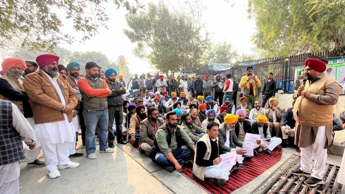 ਗ੍ਰਹਿ ਮੰਤਰੀ ਅਮਿਤ ਸ਼ਾਹ ਖਿਲਾਫ ‘ਆਪ’ ਨੇ ਕੀਤਾ ਰੋਸ ਪ੍ਰਦਰਸ਼ਨ