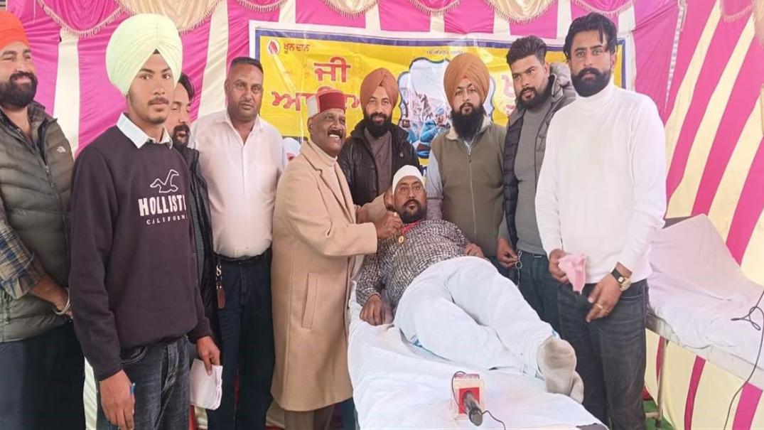 ਚਾਰ ਸਾਹਿਬਜ਼ਾਦਿਆਂ ਦੇ ਸ਼ਹੀਦੀ ਦਿਹਾੜੇ ਨੂੰ ਸਮਰਪਿਤ ਖ਼ੂਨਦਾਨ ਕੈਂਪ ਲਗਾਇਆ