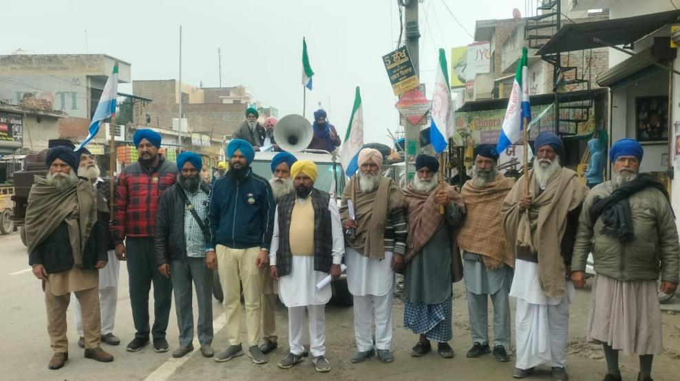 ਮੱਲਾਂਵਾਲਾ ਵਿਖੇ ਜਥਾ ਮਾਰਚ ਕਰਕੇ 30 ਨੂੰ ਕਾਰੋਬਾਰ ਬੰਦ ਰੱਖਣ ਦੀ ਅਪੀਲ