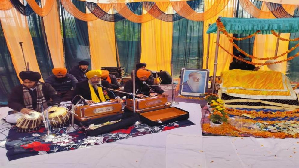 ਨਵੇਂ ਸਾਲ ਦੀ ਆਮਦ ’ਚ ਸ੍ਰੀ ਸੁਖਮਨੀ ਸਾਹਿਬ ਦੇ ਜਾਪ ਕਰਵਾਏ