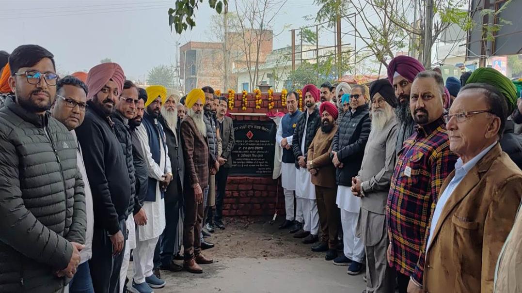 ਸੰਸਦ ਮੈਂਬਰ ਚੱਬੇਵਾਲ ਵੱਲੋਂ ਭੁਲੱਥ ਹਲਕੇ ’ਚ 20.65 ਕਰੋੜ ਦੇ ਸੜਕੀ ਪ੍ਰਾਜੈਕਟਾਂ ਦੇ ਨੀਂਹ ਪੱਥਰ