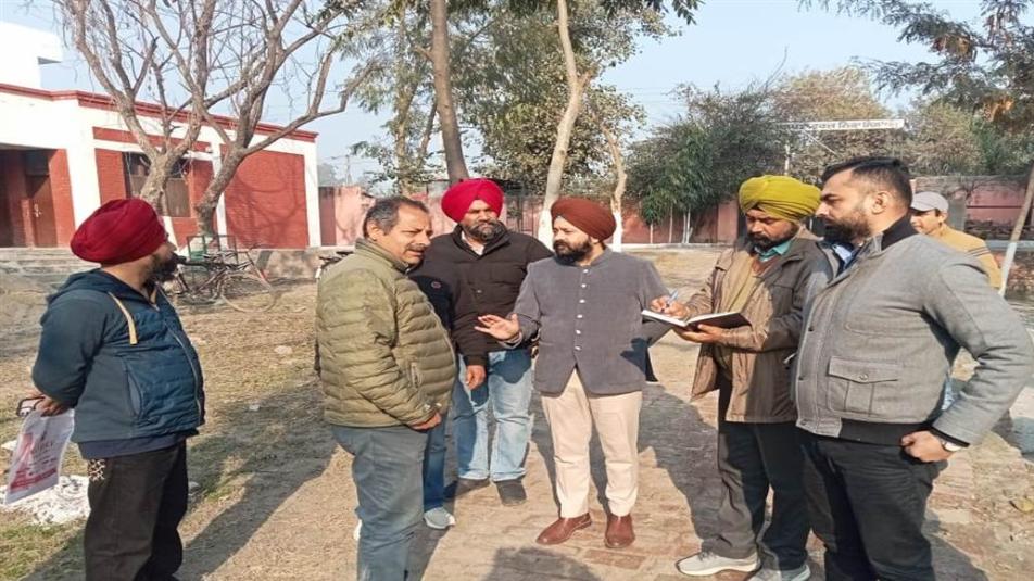 ਏਡੀਸੀ ਹਰਜਿੰਦਰ ਸਿੰਘ ਬੇਦੀ ਵੱਲੋਂ ਗਾਹਲੜੀ ਸਕੂਲ ਦਾ ਦੌਰਾ