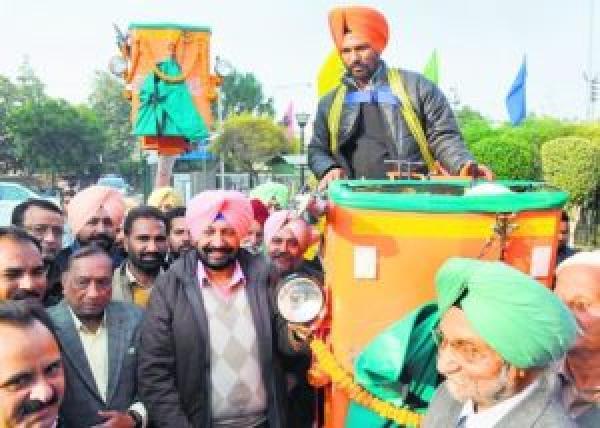 ਮੁਹਾਲੀ ਨਗਰ ਨਿਗਮ ਨੂੰ ਮਿਲੀਆਂ ਦੋ ਟ੍ਰੀ-ਪਰੂਨਿੰਗ ਮਸ਼ੀਨਾਂ