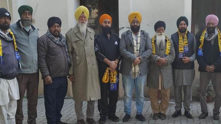 ਪਿੰਡ ਤੋਗਾਂਵਾਲ ਦੇ ਤਿੰਨ ਪੰਚ ਤੇ ਇਕ ਸਾਬਕਾ ਸਰਪੰਚ ‘ਆਪ’ ’ਚ ਹੋਏ ਸ਼ਾਮਲ