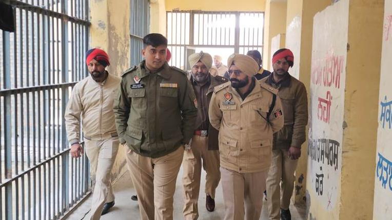 26 ਜਨਵਰੀ ਦੇ ਮੱਦੇਨਜ਼ਰ ਪੁਲਿਸ ਵੱਲੋਂ ਜ਼ਿਲਾ ਸੁਧਾਰ ਘਰ ਵਿਖੇ ਅਚਨਚੇਤ ਚੈਕਿੰਗ