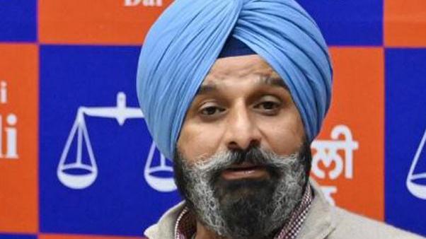 ਬਿਭਵ ਕੁਮਾਰ ਨੂੰ ਦਿੱਤੀ ਜ਼ੈਡ ਪਲੱਸ ਸੁਰੱਖਿਆ ਵਾਪਸ ਲਈ ਜਾਵੇ- ਬਿਕਰਮ ਸਿੰਘ ਮਜੀਠੀਆ