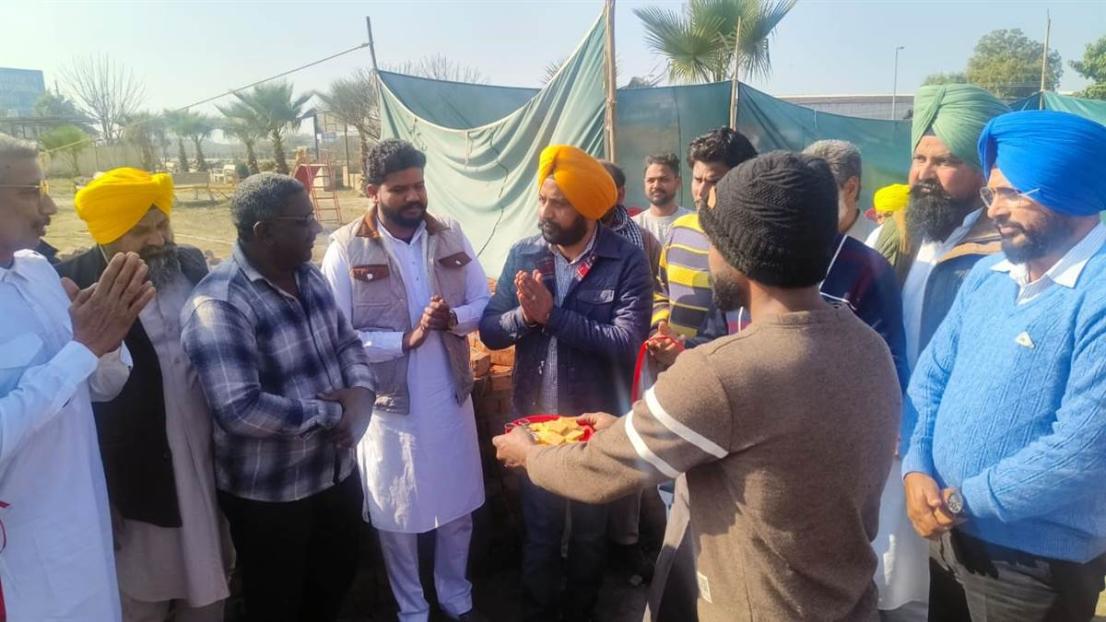 ਪਿੰਡ ਸੈਦ ਮੁਬਾਰਕ ਨੂੰ ਮਿਲੇਗਾ ਨਵਾਂ ਜੰਝ ਘਰ, ਬਲਬੀਰ ਸਿੰਘ ਨੇ ਰੱਖਿਆ ਨੀਂਹ ਪੱਥਰ