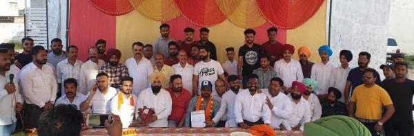 ਕੇ.ਪੀ ਚੋਹਾਨ ਜਿਲਾ ਕਾਂਗਰਸ ਸੇਵਾ ਦਲ ਯੂਥ ਬ੍ਰਿਗੇਡ ਦੇ ਜਨਰਲ ਸਕੱਤਰ ਅਤੇ ਧਰੁਵ ਵਰਮਾ ਪ੍ਰੀਤ ਵਿਹਾਰ ਦੇ ਪ੍ਰਧਾਨ ਨਿਯੁਕਤ