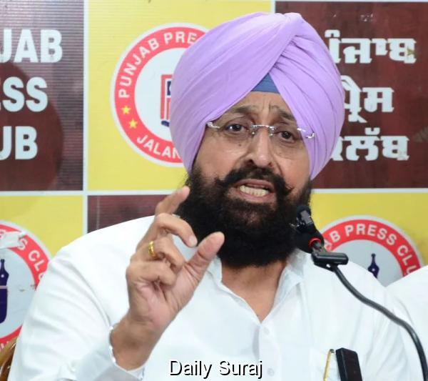 ਹਾਈ ਕੋਰਟ ਨੇ ਪ੍ਰਤਾਪ ਬਾਜਵਾ ਦੀ ਗ੍ਰਿਫ਼ਤਾਰੀ ’ਤੇ ਲੱਗੀ ਰੋਕ ਵਧਾਈ, ਭਵਿੱਖ ’ਚ ਗ੍ਰਿਫ਼ਤਾਰੀ ਤੋਂ ਪਹਿਲਾਂ ਕੋਰਟ ਨੂੰ ਸੂਚਿਤ ਕਰਨ ਦੇ ਹੁਕਮ