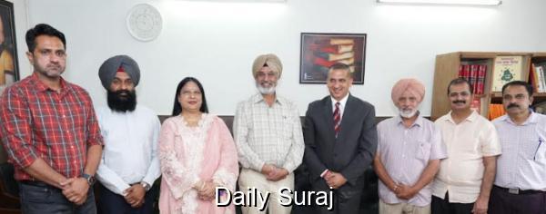 INDERPAL SINGH DHANNA INAUGURATES NEW LIBRARY AT PUNJAB INFORMATION COMMISSION