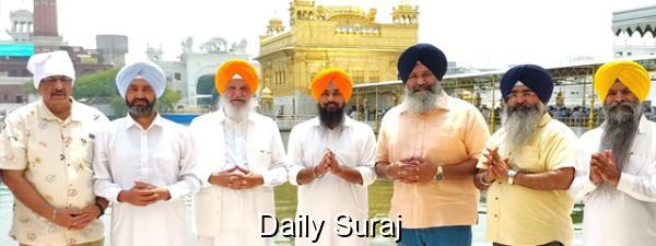 ਅਕਾਲੀ ਦਲ ਵਲੋਂ ਲੁਧਿਆਣਾ ਪੱਛਮੀ ਉਪ ਚੋਣ ਲਈ ਐਲਾਨੇ ਉਮੀਦਵਾਰ ਐਡਵੋਕੇਟ ਘੁੰਮਣ ਸ੍ਰੀ ਦਰਬਾਰ ਸਾਹਿਬ ਮੱਥਾ ਟੇਕਣ ਪੁੱਜੇ