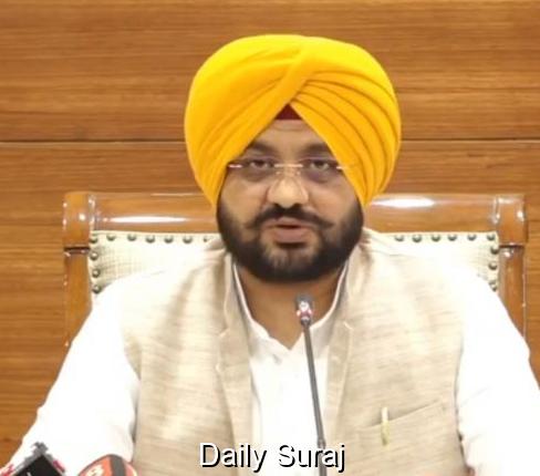 ਬਰਸਾਤ ਦੇ ਮੌਸਮ ਨੂੰ ਦੇਖਦੇ ਹੋਏ ਛੱਪੜਾਂ ਦੀ ਸਫਾਈ ਦਾ ਕੰਮ ਤੇਜ਼: ਮੰਤਰੀ ਤਰੁਣਪ੍ਰੀਤ ਸੌਂਦ