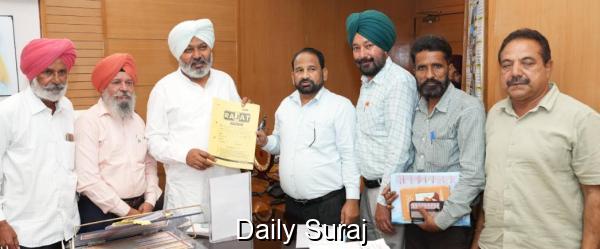 CABINET SUB-COMMITTEE HOLDS MEETINGS WITH 8 EMPLOYEE UNIONS