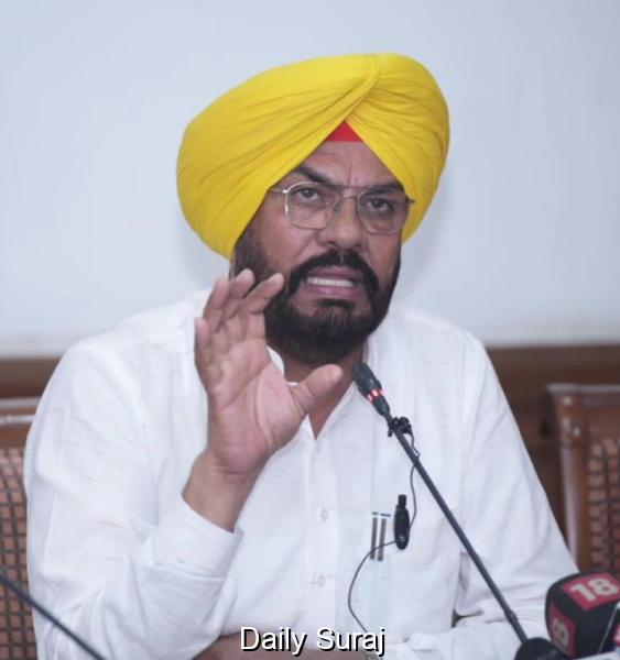 ਪਾਕਿ ਡੌਂਕਰਾਂ ਵਲੋਂ ਈਰਾਨ 'ਚ ਅਗਵਾ ਕੀਤੇ ਤਿੰਨ ਪੰਜਾਬੀ ਨੌਜਵਾਨਾਂ ਦੀ ਰਿਹਾਈ ਲਈ ਹਰ ਸੰਭਵ ਯਤਨ ਜਾਰੀ : ਕੁਲਦੀਪ ਧਾਲੀਵਾਲ
