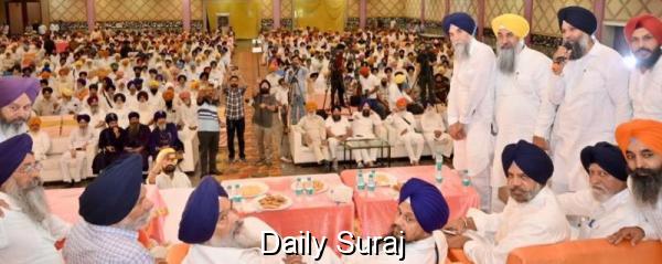ਡੇਰਾਬੱਸੀ ’ਚ ਡੇਢ ਦਹਾਕੇ ਬਾਅਦ ਦਿਖਿਆ ਪੰਥਕ ਰੰਗ, ਇਯਾਲੀ ਬੋਲੇ,ਪੰਥ ਤੇ ਪੰਜਾਬ ਪ੍ਰਸਤ ਲੀਡਰਸ਼ਿਪ ਦੇਣ ਲਈ ਵਚਨਬੱਧ ਹਾਂ