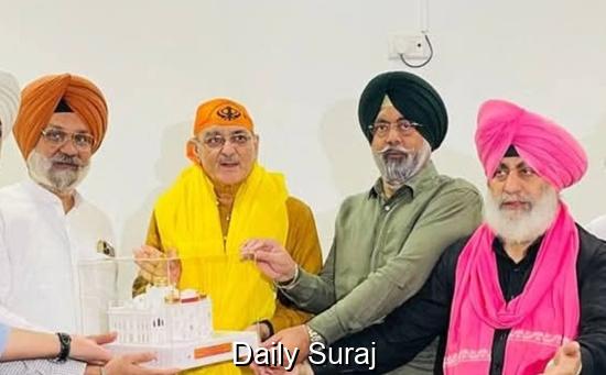 Ladakh’s Lt Governor Visits Historic Sikh Shrine in Delhi