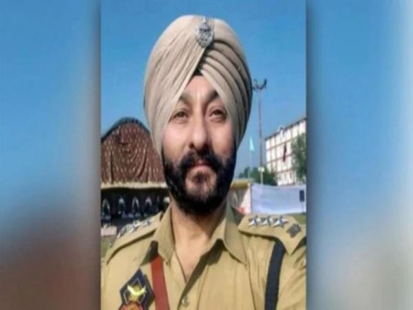 ਜੰਮੂ-ਕਸ਼ਮੀਰ ਦੇ ਬਰਖ਼ਾਸਤ ਡੀ. ਐੱਸ. ਪੀ. ਦਵਿੰਦਰ ਸਿੰਘ ਦੇ ਘਰ ਐੱਨ. ਆਈ. ਏ. ਦੀ ਛਾਪੇਮਾਰੀ