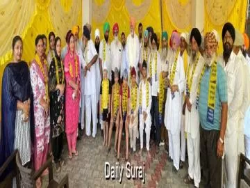 ਸੁਲਤਾਨਪੁਰ ਲੋਧੀ ਵਿਖੇ ਆਪ ਨੂੰ ਮਿਲੀ ਮਜਬੂਤੀ,ਪਿੰਡ ਤਰਫ਼ਹਾਜੀ ਦੀ ਪੰਚਾਇਤ ਸਾਥੀਆਂ ਸਮੇਤ ਆਮ ਆਦਮੀ ਪਾਰਟੀ ਵਿੱਚ ਸ਼ਾਮਿਲ