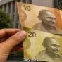 Plastic Notes: नकली नोटों पर लगाम के लिए ऑस्ट्रेलिया ने शुरू किए थे प्लास्टिक नोट, अब भारत की तैयारी