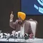 ਅਕਾਲੀ ਦਲ ਅਤੇ ਸ਼੍ਰੋਮਣੀ ਕਮੇਟੀ ਆਪਣੇ ਗਲਤ ਕੰਮਾਂ ਲਈ ਅਕਾਲ ਤਖ਼ਤ ਸਾਹਿਬ ਅਤੇ ਪੰਥ ਨੂੰ ਢਾਲ ਵਜੋਂ ਵਰਤ ਰਹੇ ਹਨ: ਭਗਵੰਤ ਮਾਨ