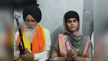 ਪਰਵਿੰਦਰ ਝੋਟਾ ਕਤਲ ਕਾਂਡ: ਮੰਗਾਂ ਮੰਨੇ ਜਾਣ ਤੱਕ ਪੋਸਟਮਾਰਟਮ ਕਰਵਾਉਣ ਤੋਂ ਪਰਿਵਾਰ ਦਾ ਸਾਫ਼ ਇਨਕਾਰ, ਪ੍ਰਦਰਸ਼ਨ ਦਾ 10ਵਾਂ ਦਿਨ