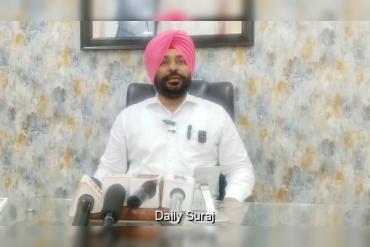 ਸ੍ਰੀ ਅਕਾਲ ਤਖ਼ਤ ਸਾਹਿਬ ਦੇ ਫ਼ੈਸਲੇ ਖ਼ਿਲਾਫ਼ ਕੂੜ ਪ੍ਰਚਾਰ ਕਰ ਰਿਹੈ 'ਆਪ' ਦਾ ਆਈ.ਟੀ. ਸੈੱਲ: ਐੱਚ.ਐੱਸ. ਵਾਲੀਆ ਹਲਕਾ ਇੰਚਾਰਜ ਕਪੂਰਥਲਾ ਨੇ ਪ੍ਰੈੱਸ ਕਾਨਫਰੰਸ ਕਰਕੇ ਆਮ ਆਦਮੀ ਪਾਰਟੀ ਦੇ ਆਗੂਆਂ 'ਤੇ ਸਾਧੇ ਤਿੱਖੇ ਨਿਸ਼ਾਨੇ