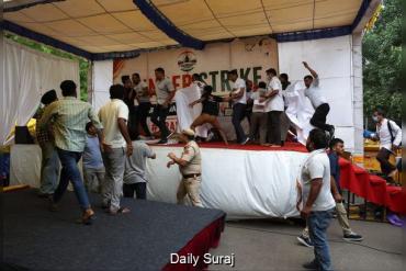 ਸੋਨਮ ਵਾਂਗਚੁਕ ਹਸਪਤਾਲ ਦਾਖਲ, ਪਤਨੀ ਨੇ ਕਿਹਾ– ਮੇਰੀ ਸਹਿਮਤੀ ਤੋਂ ਬਿਨਾਂ ਕੋਈ ਇਲਾਜ ਨਾ ਕੀਤਾ ਜਾਵੇ
